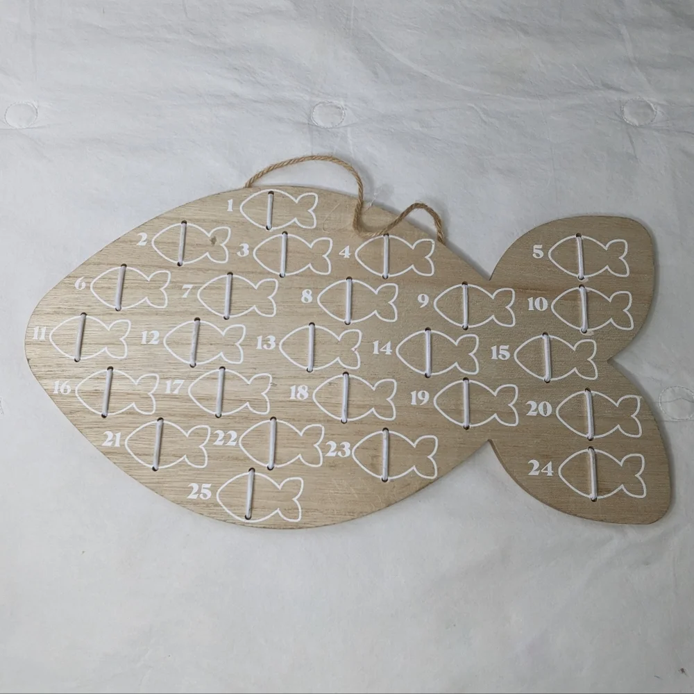 Pet Cat Toy Countdown Calendar wood NWT cat small animal fish shape cream